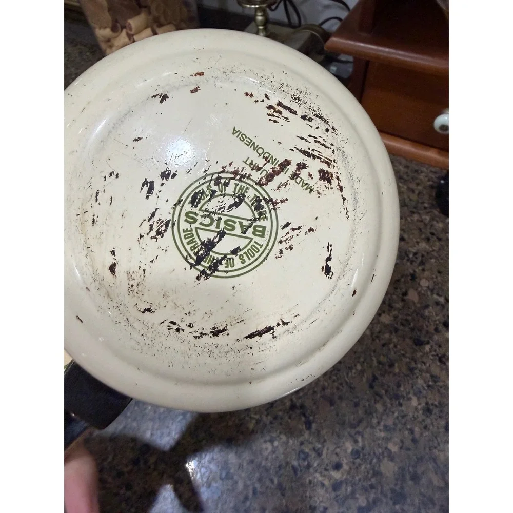 Tools of the Trade Basics Vintage Enamel Fruit Saucepan with Lid 1 Quart Pot